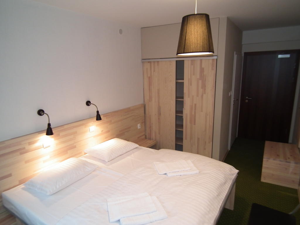 5A Hotel Services Κοστζαλίν Δωμάτιο φωτογραφία